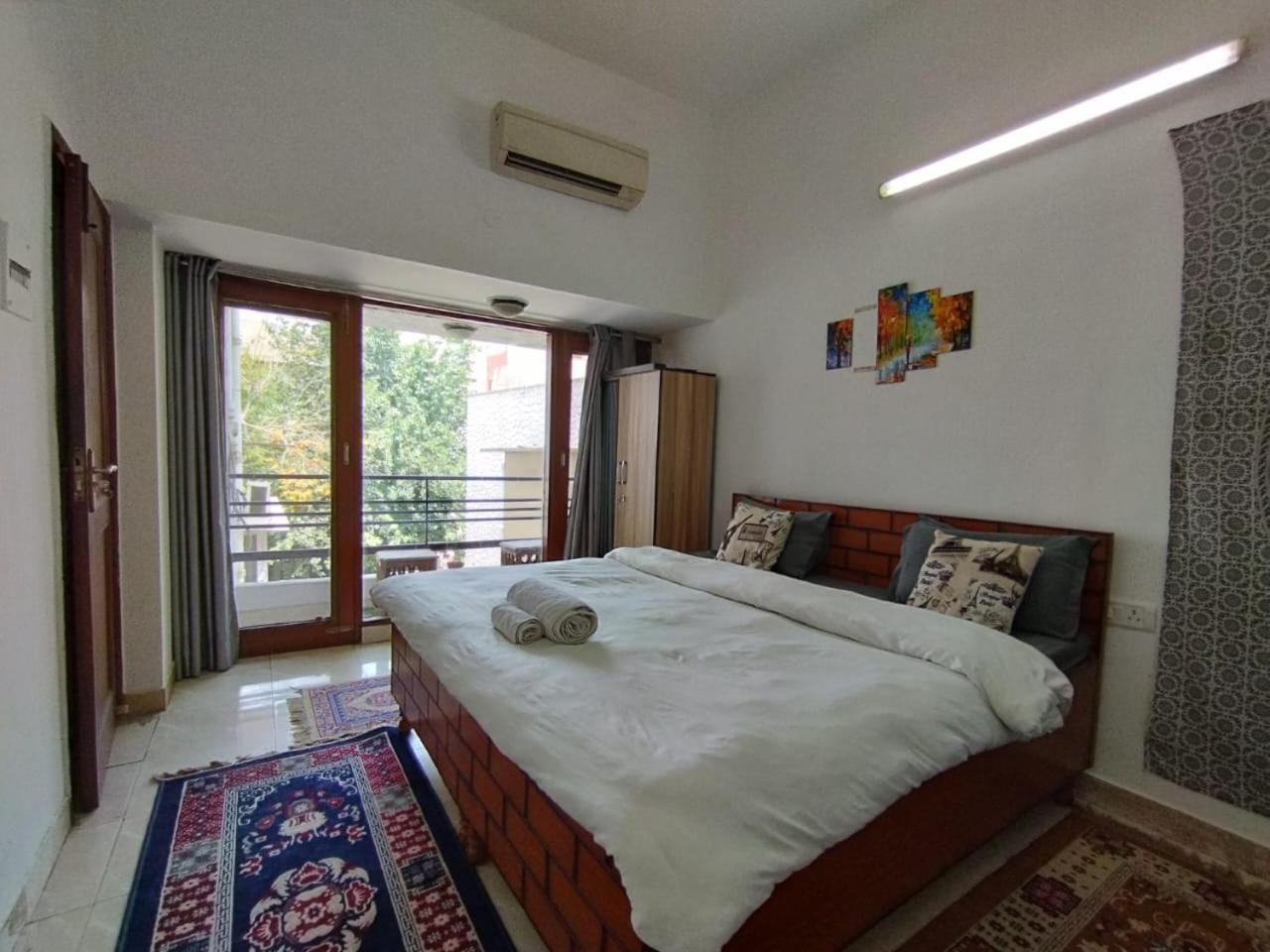 A Sleepy Fox Hostel Neu-Delhi Exterior foto